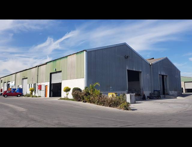 328M² FACTORY TO LET IN BLACKHEATH INDUSTRIAL